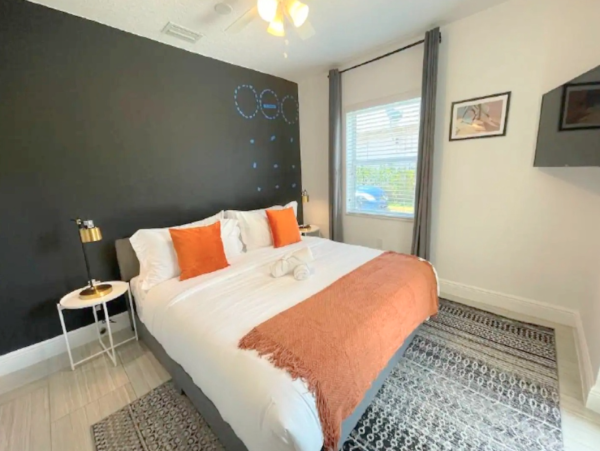 Luxury Vacation Rental with Heated Pool & Tiki Hut